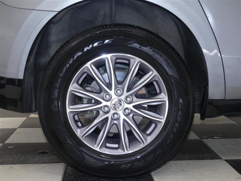 Used 2024 Buick Enclave Premium AWD/4WD image 36