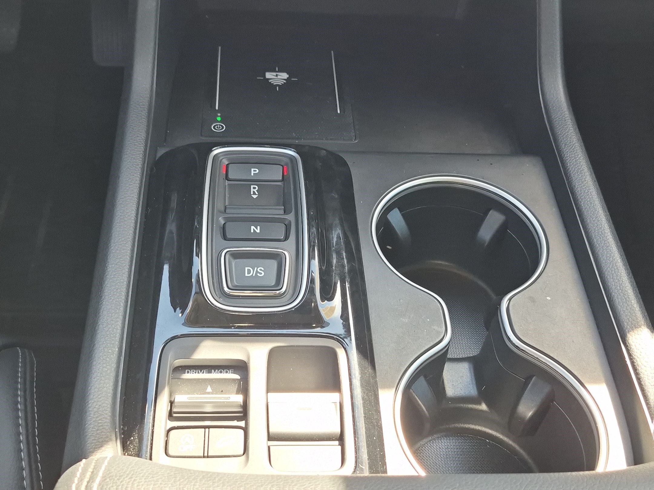 Used 2024 Honda Pilot Touring image 27