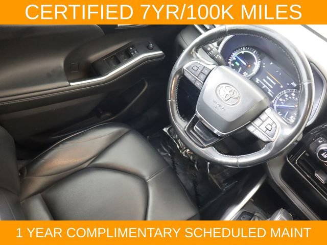 Used 2021 Toyota Highlander XLE AWD/4WD image 17