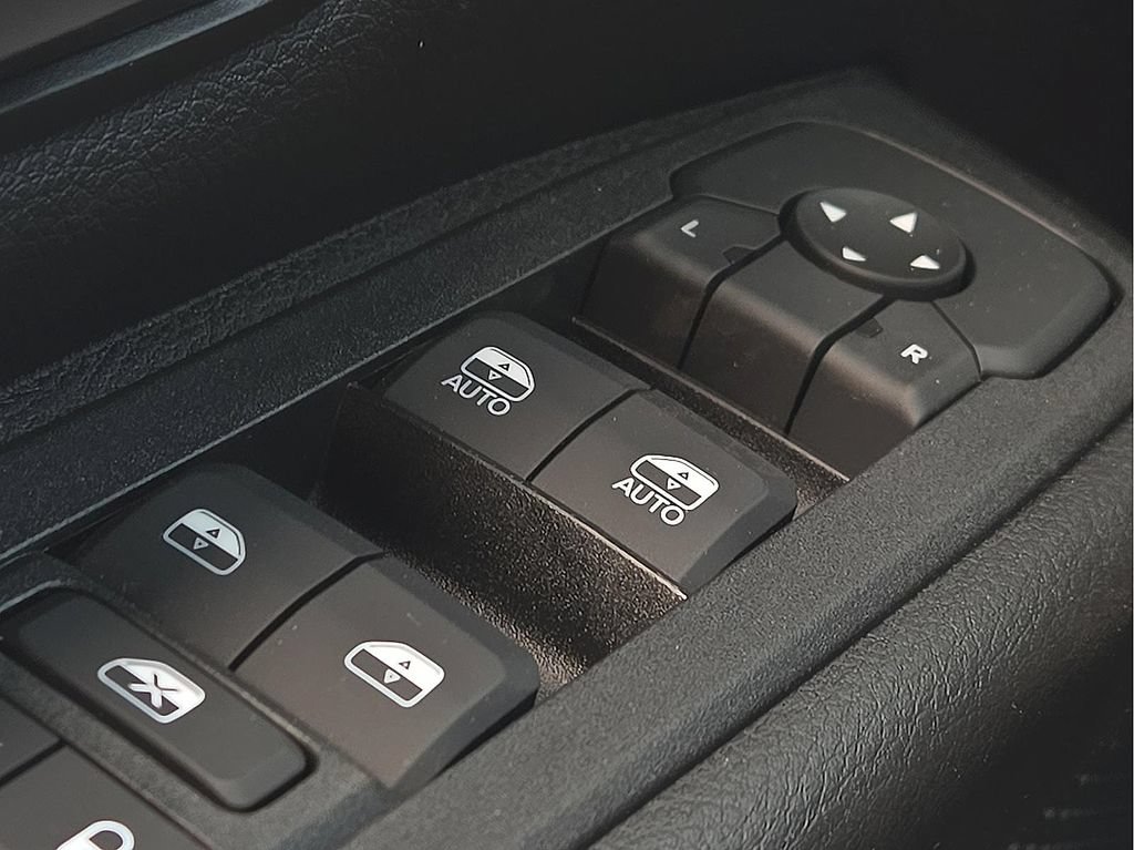 New 2026 RAM 1500 Classic Warlock AWD/4WD image 16