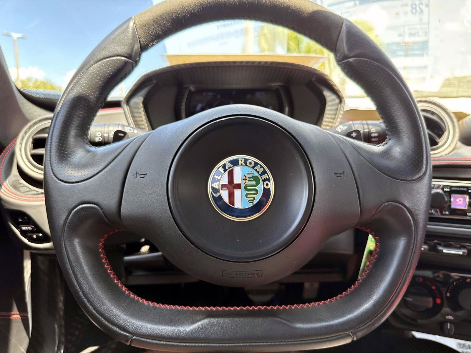 Used 2016 Alfa Romeo 4C Spider RWD image 23