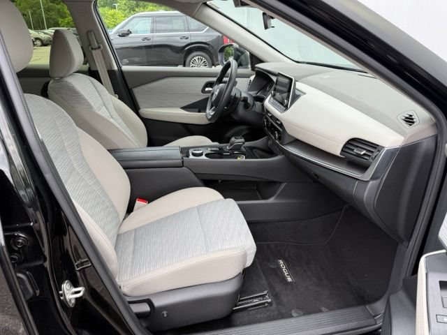 Certified 2023 Nissan Rogue SV AWD/4WD image 28
