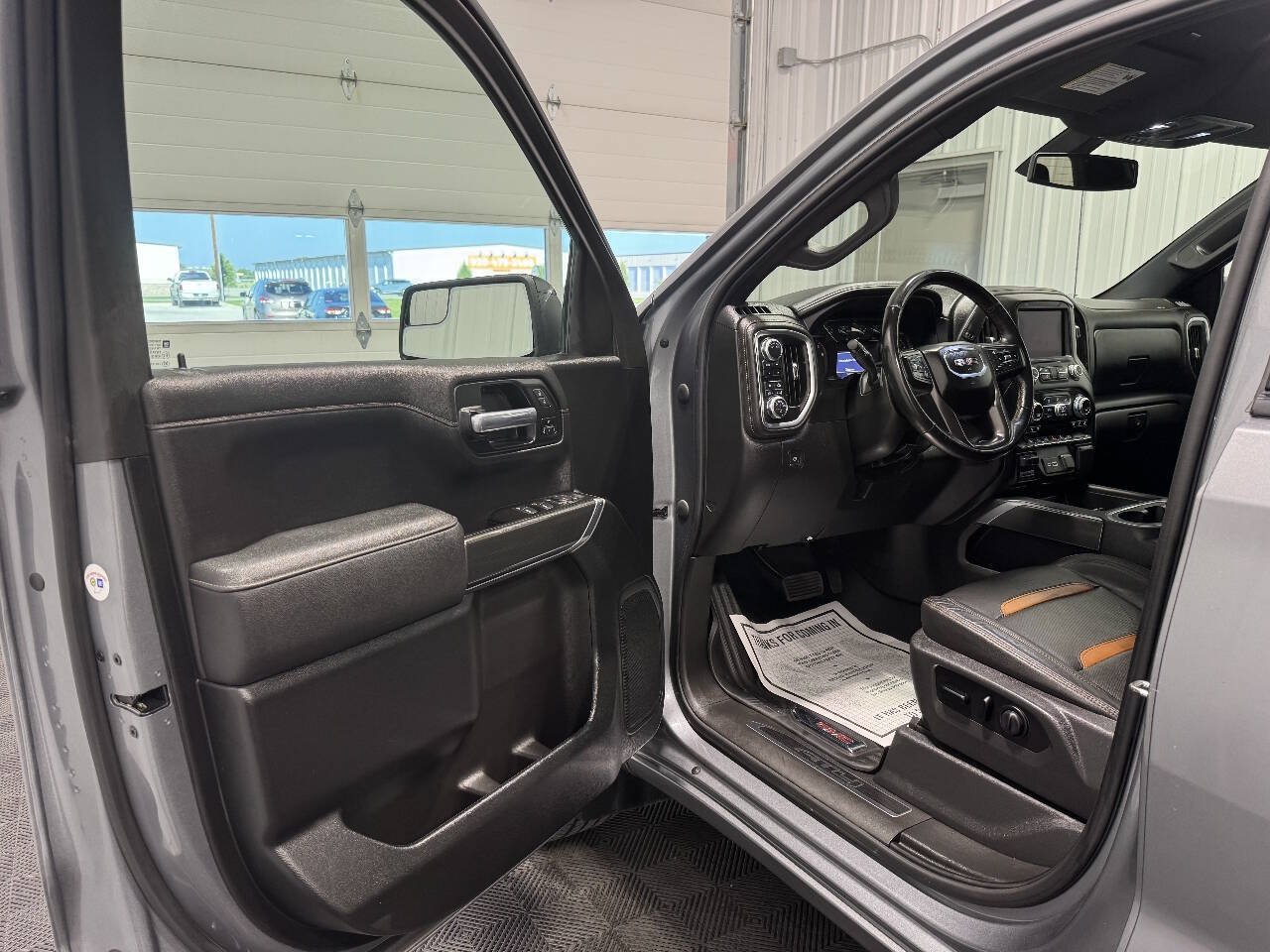 Used 2021 GMC Sierra 1500 AT4 AWD/4WD image 7