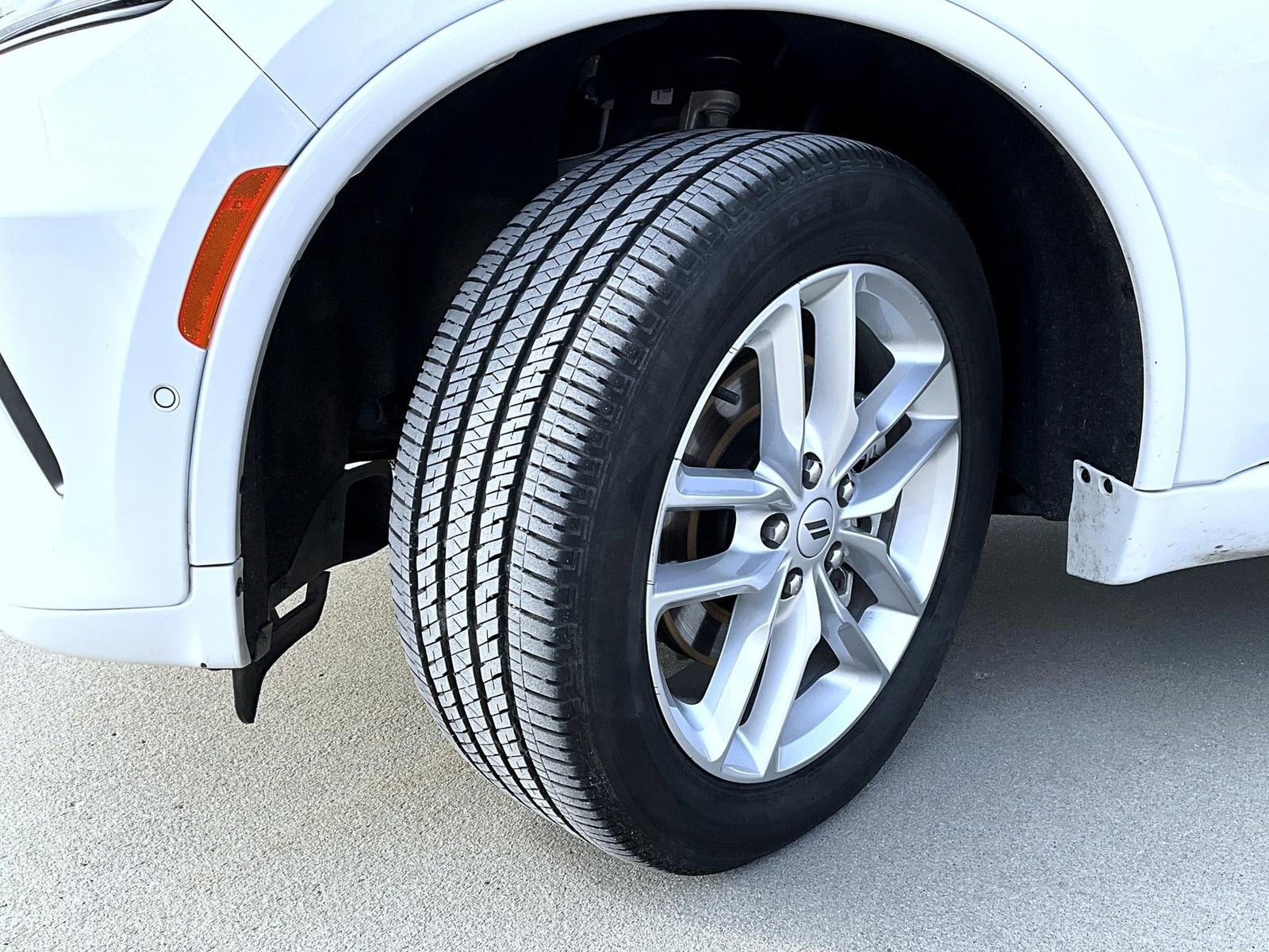 Used 2025 Dodge Durango GT image 27