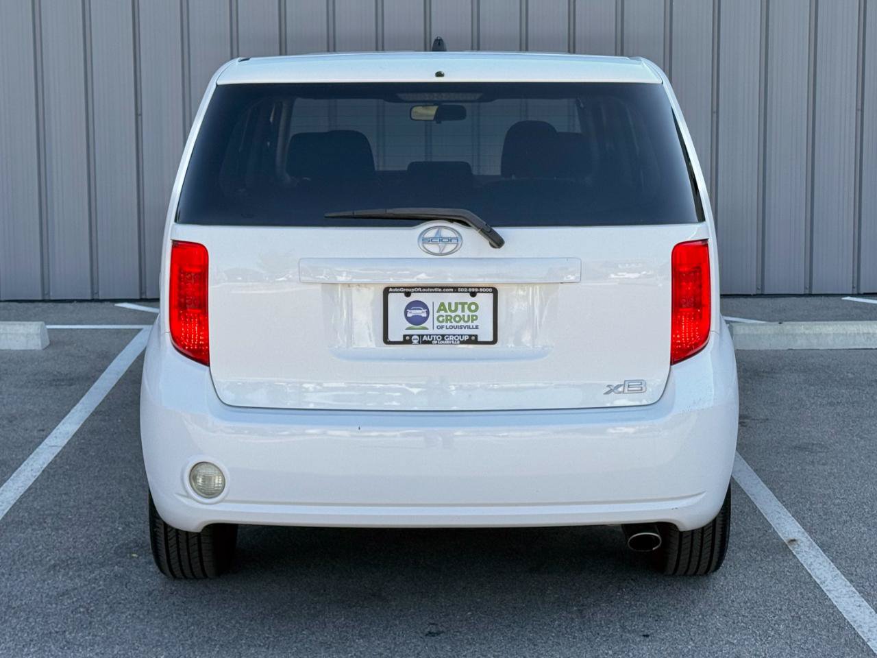 Used 2009 Scion xB FWD image 6