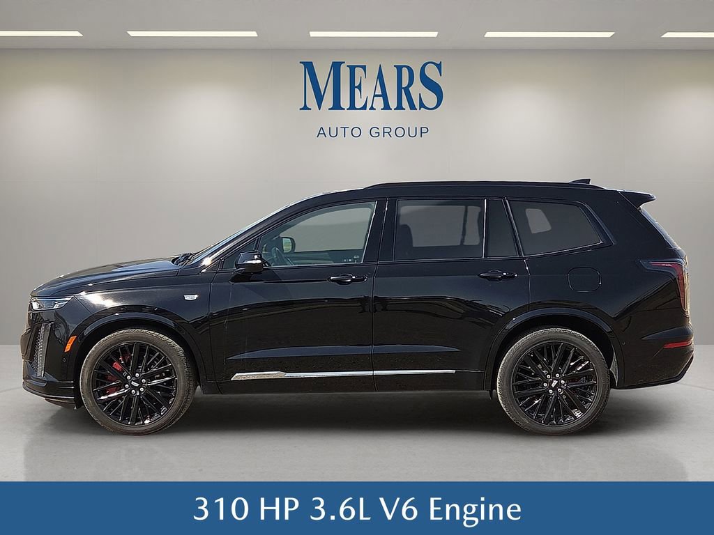 Used 2024 Cadillac XT6 Sport w/ Platinum Package image 3