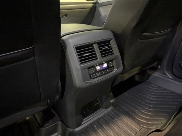 Used 2021 Volkswagen Atlas SE image 22