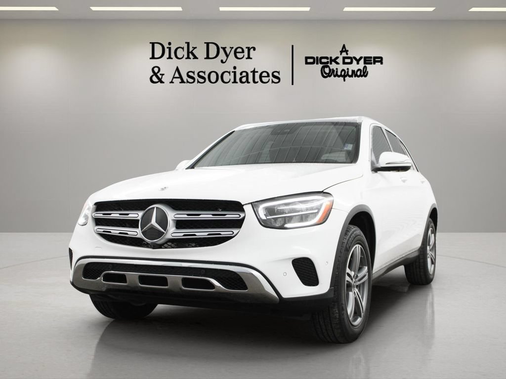 Used 2022 Mercedes-Benz GLC 300 image 5