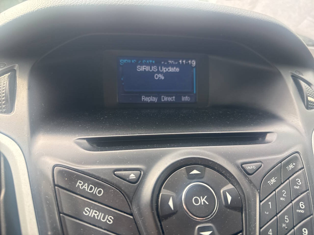 Used 2014 Ford Focus SE FWD image 34