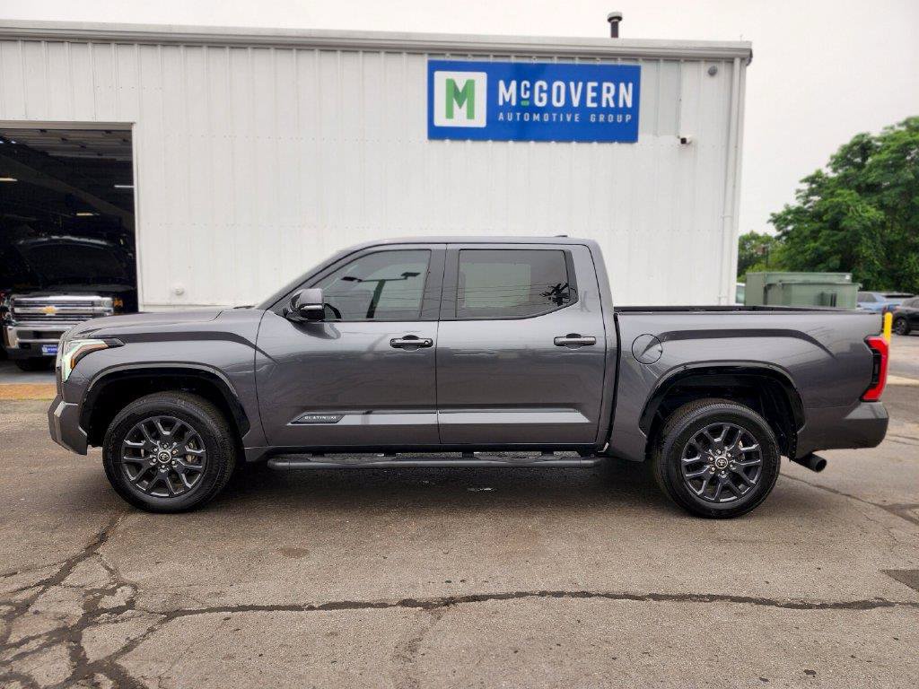 Used 2023 Toyota Tundra Platinum AWD/4WD image 2