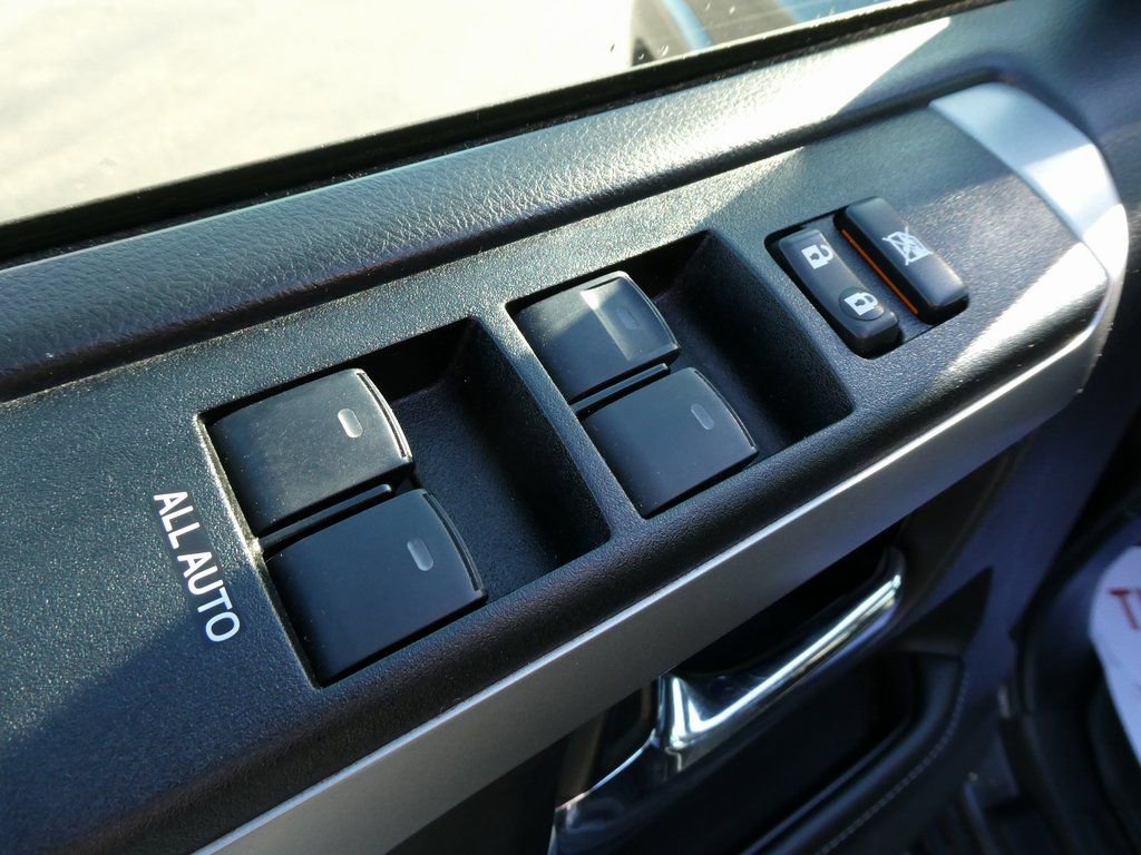 Used 2019 Toyota 4Runner SR5 image 23