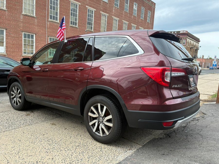 Used 2021 Honda Pilot EX image 5