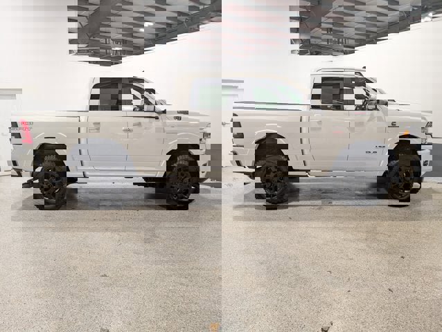 Used 2019 RAM 3500 Laramie image 2