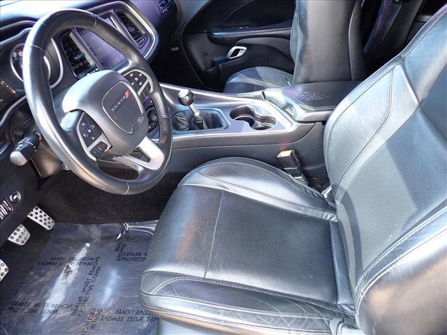 Used 2016 Dodge Challenger R/T Plus RWD image 8