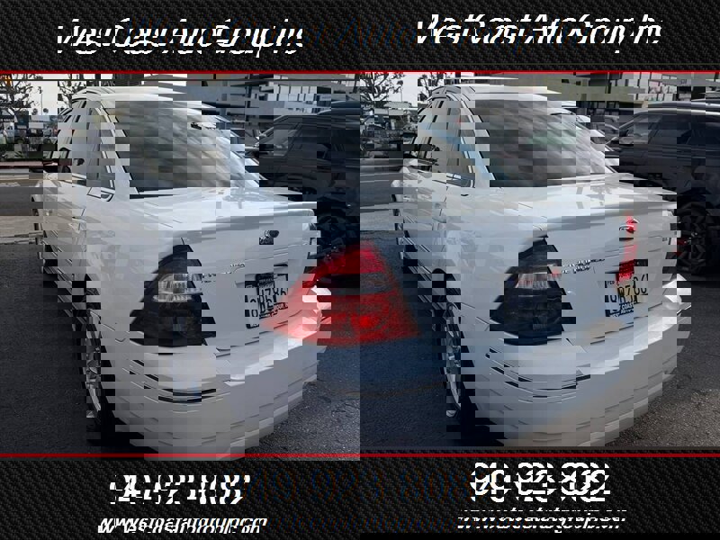 Used 2005 Ford Five Hundred SEL image 4