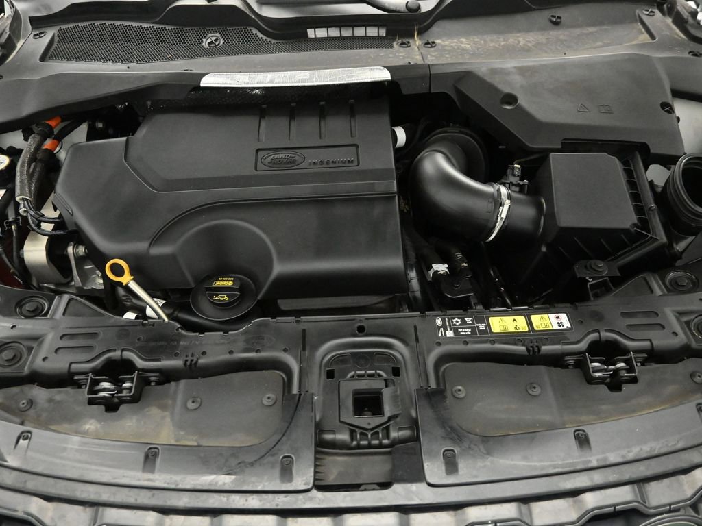 Used 2023 Land Rover Range Rover Evoque R-Dynamic S image 32