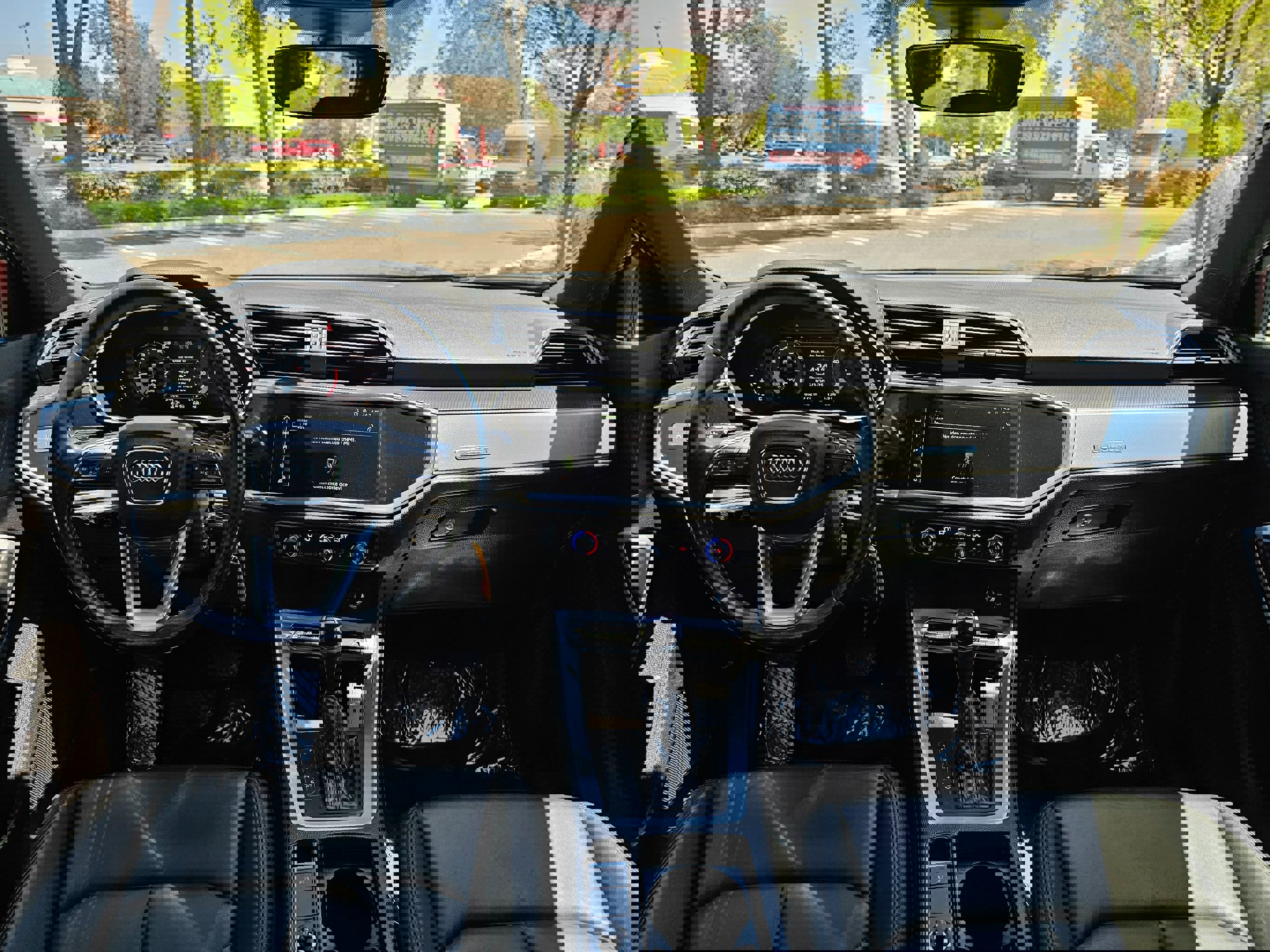 Used 2023 Audi Q3 2.0T Premium w/ 19" Wheel Package AWD/4WD image 18