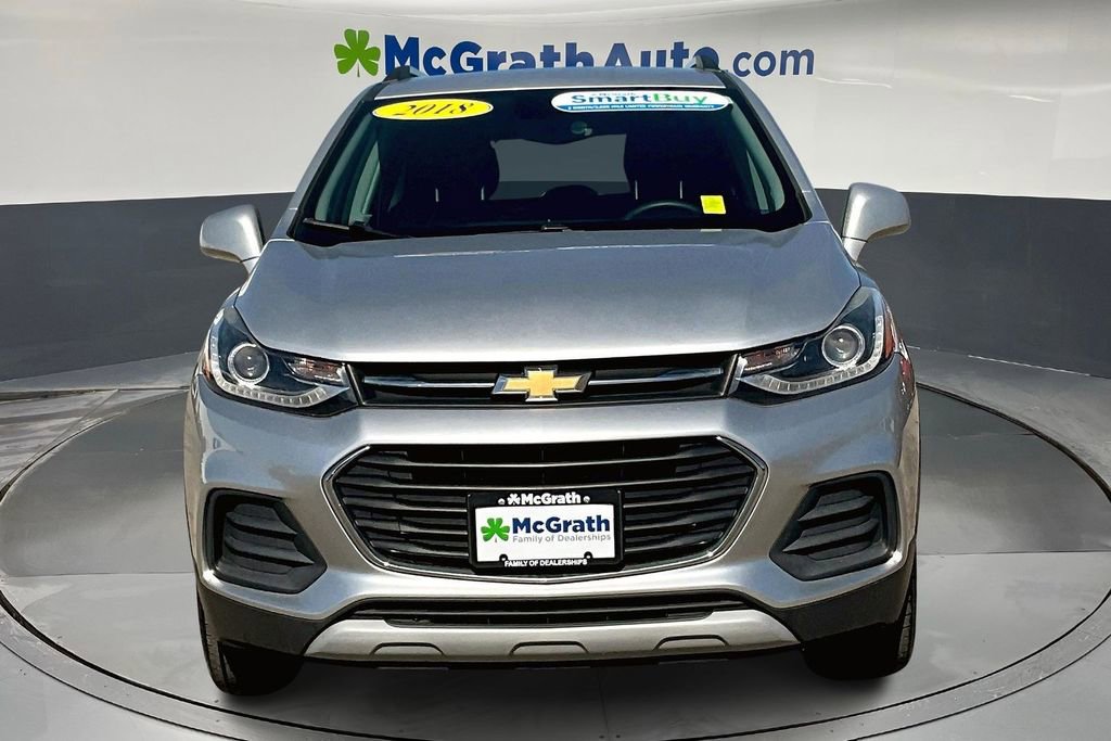 Used 2018 Chevrolet Trax LT w/ LT Convenience Package image 2