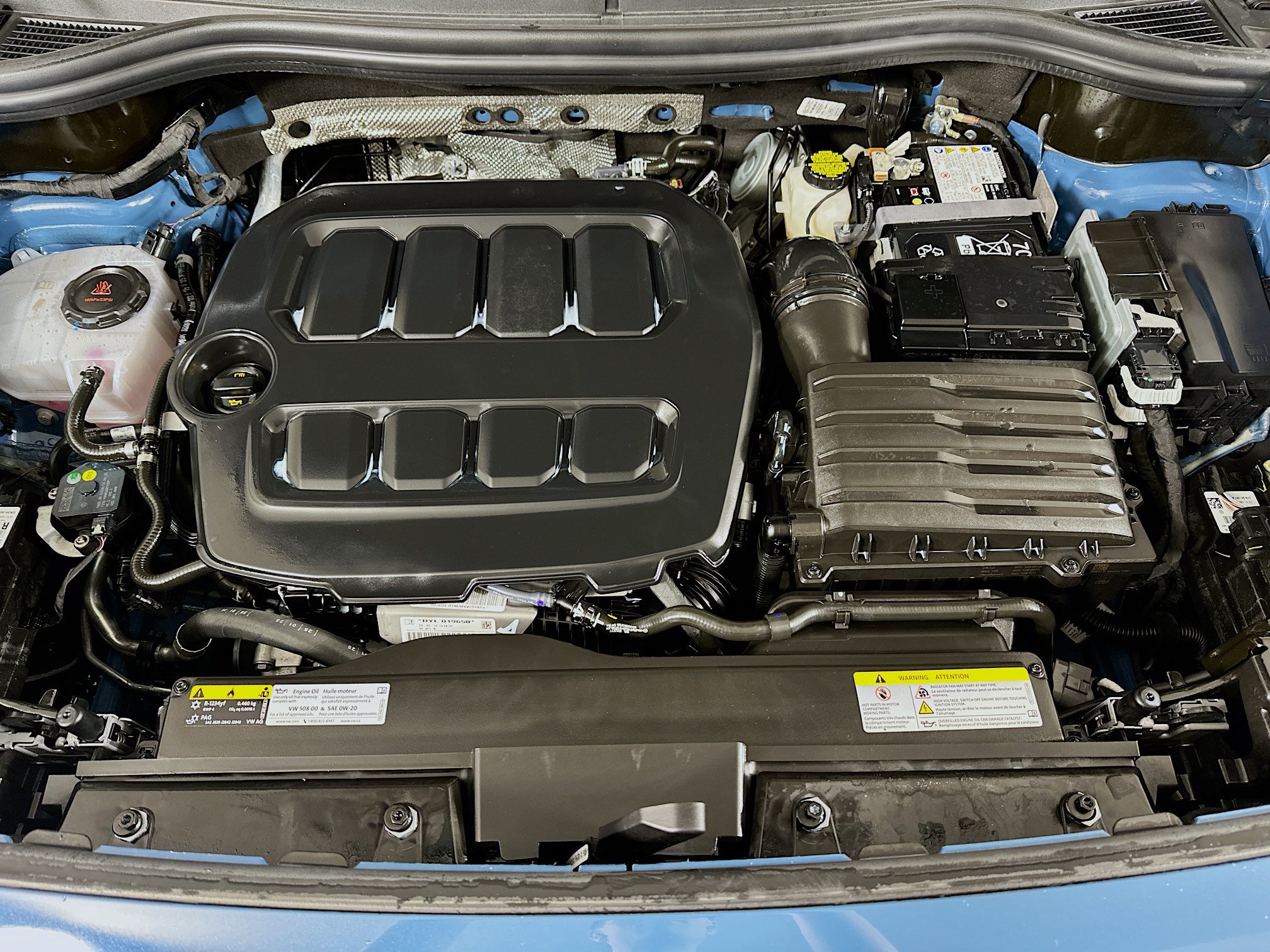 Certified 2025 Volkswagen Tiguan SEL R-Line AWD/4WD image 31