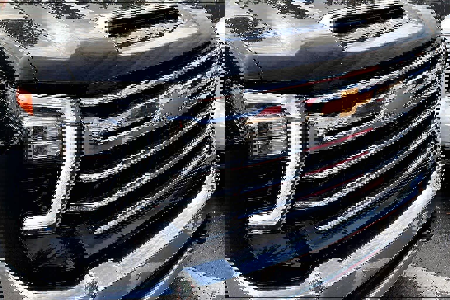 Used 2024 Chevrolet Silverado 3500 LTZ w/ LTZ Premium Package image 28