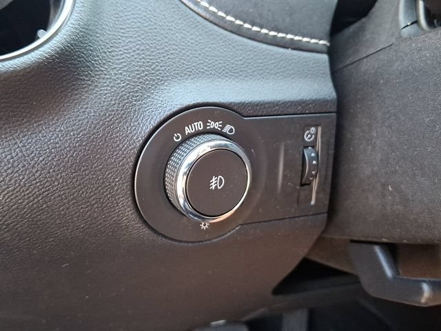 Used 2015 Chevrolet Camaro SS w/ SS Performance Package RWD image 26