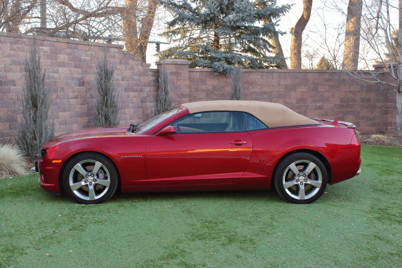 Used 2012 Chevrolet Camaro SS w/ RS Package image 25