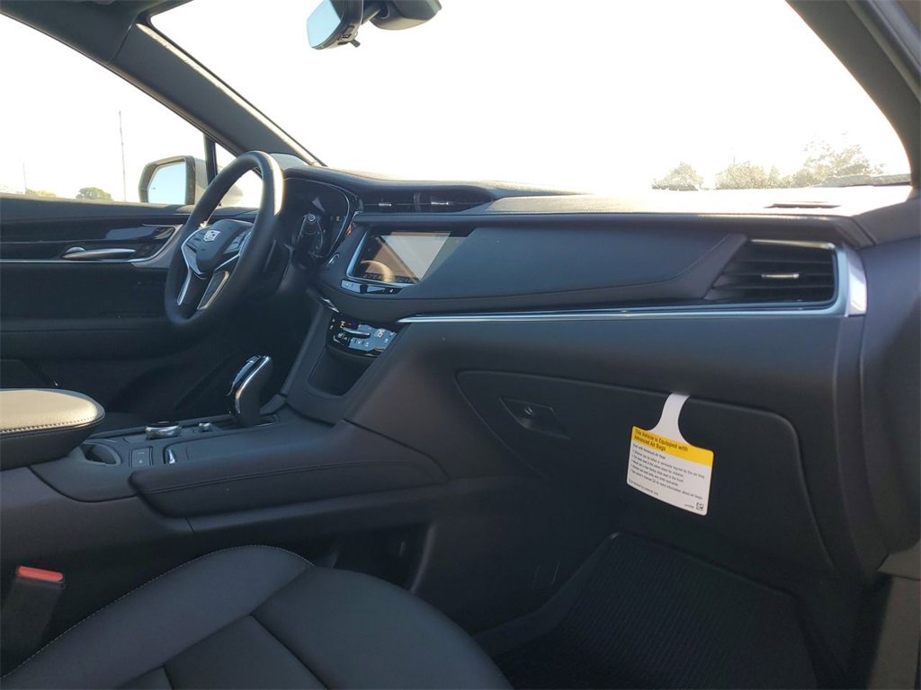 New 2025 Cadillac XT5 Premium Luxury w/ Technology Package image 30