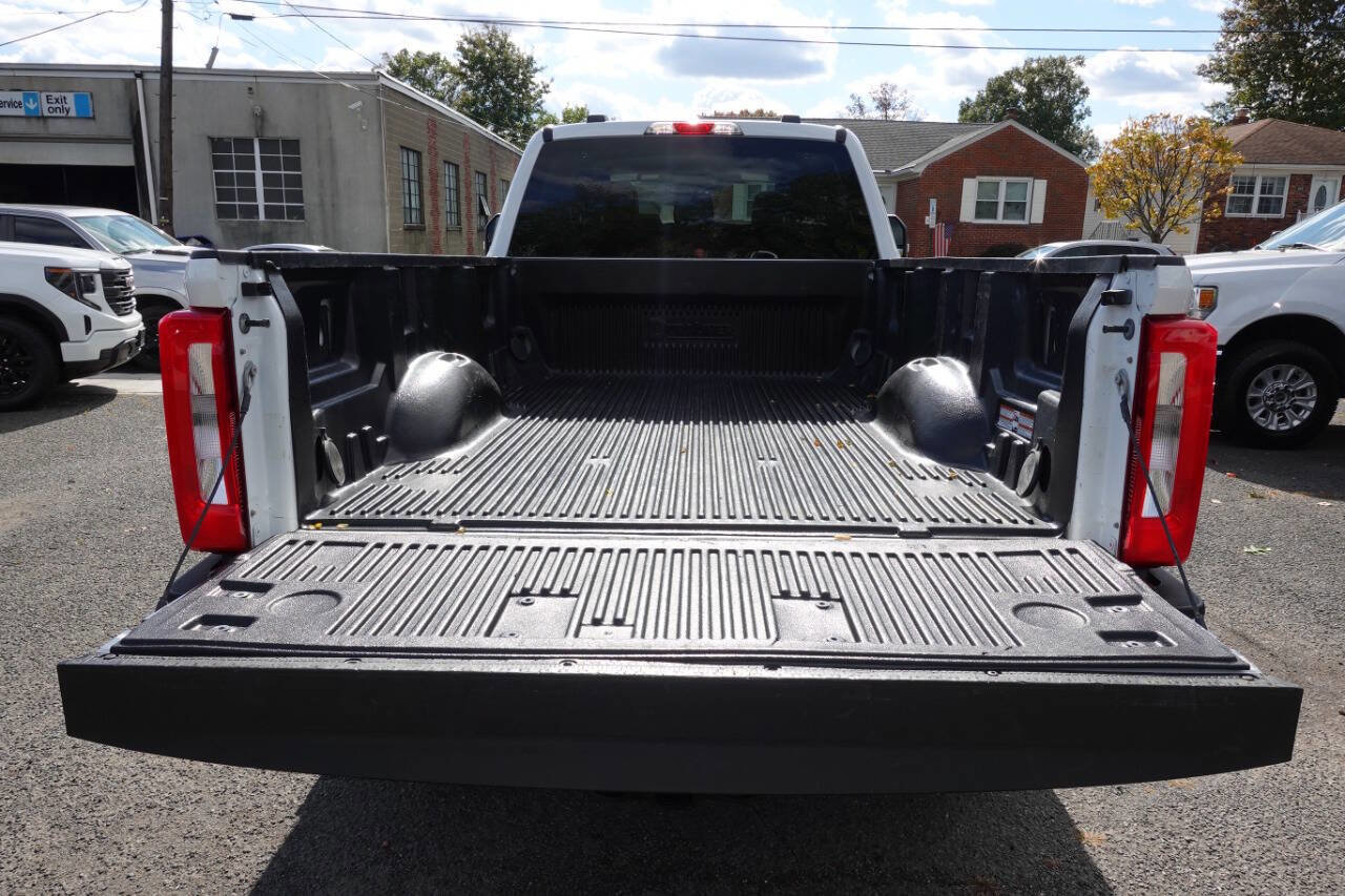 Used 2023 Ford F250 XLT image 25