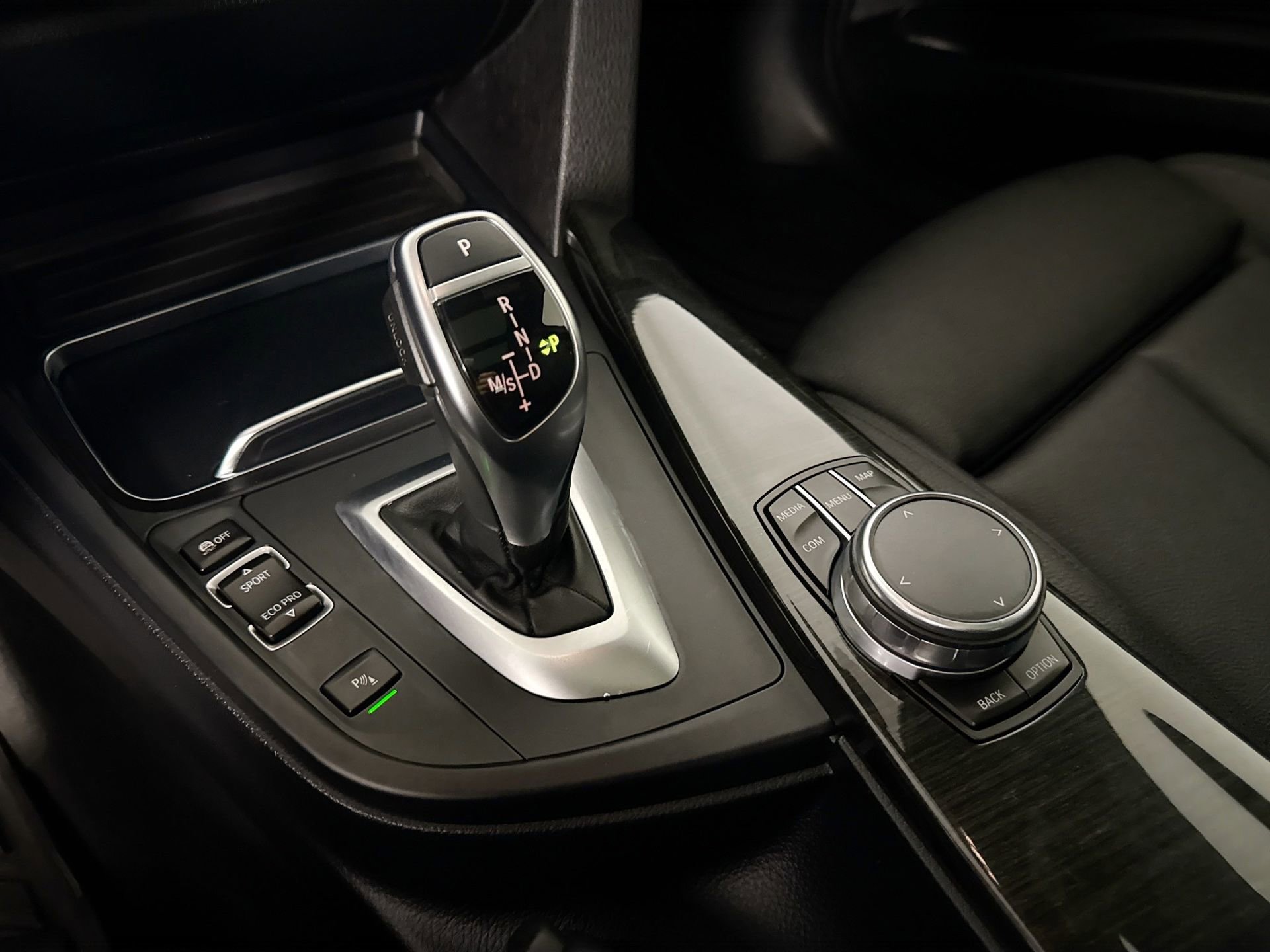 Used 2018 BMW 330i Gran Turismo xDrive w/ Premium Package image 38