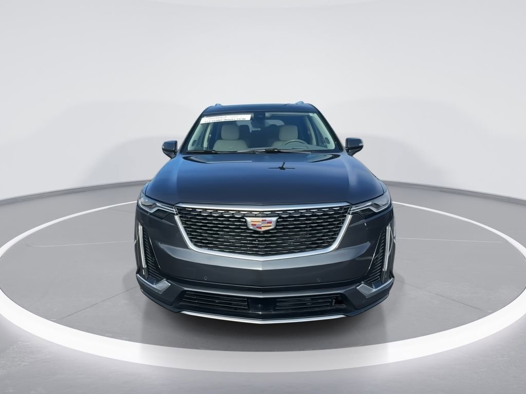 Used 2023 Cadillac XT6 Premium Luxury w/ Technology Package image 3