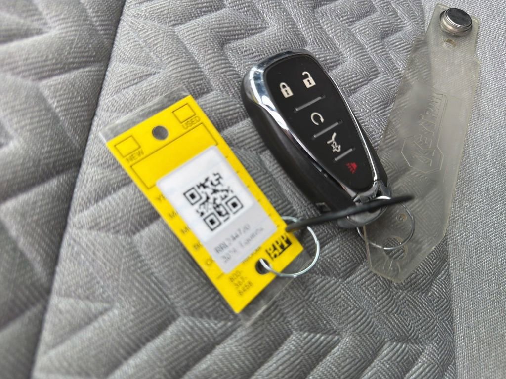 Used 2024 Chevrolet Equinox LT image 35