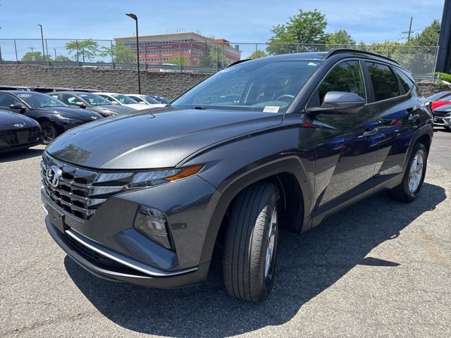 Used 2023 Hyundai Tucson SEL AWD/4WD image 3