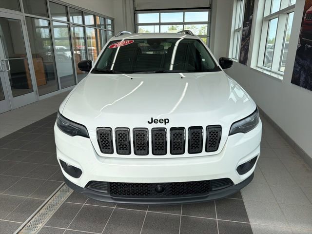 Used 2020 Jeep Cherokee Latitude Lux w/ Comfort/Convenience Group AWD/4WD image 2