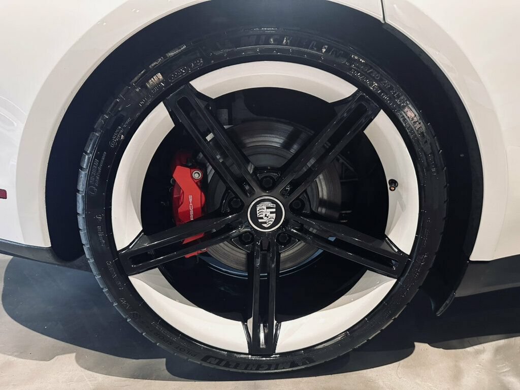 Used 2021 Porsche Taycan 4S AWD/4WD image 30