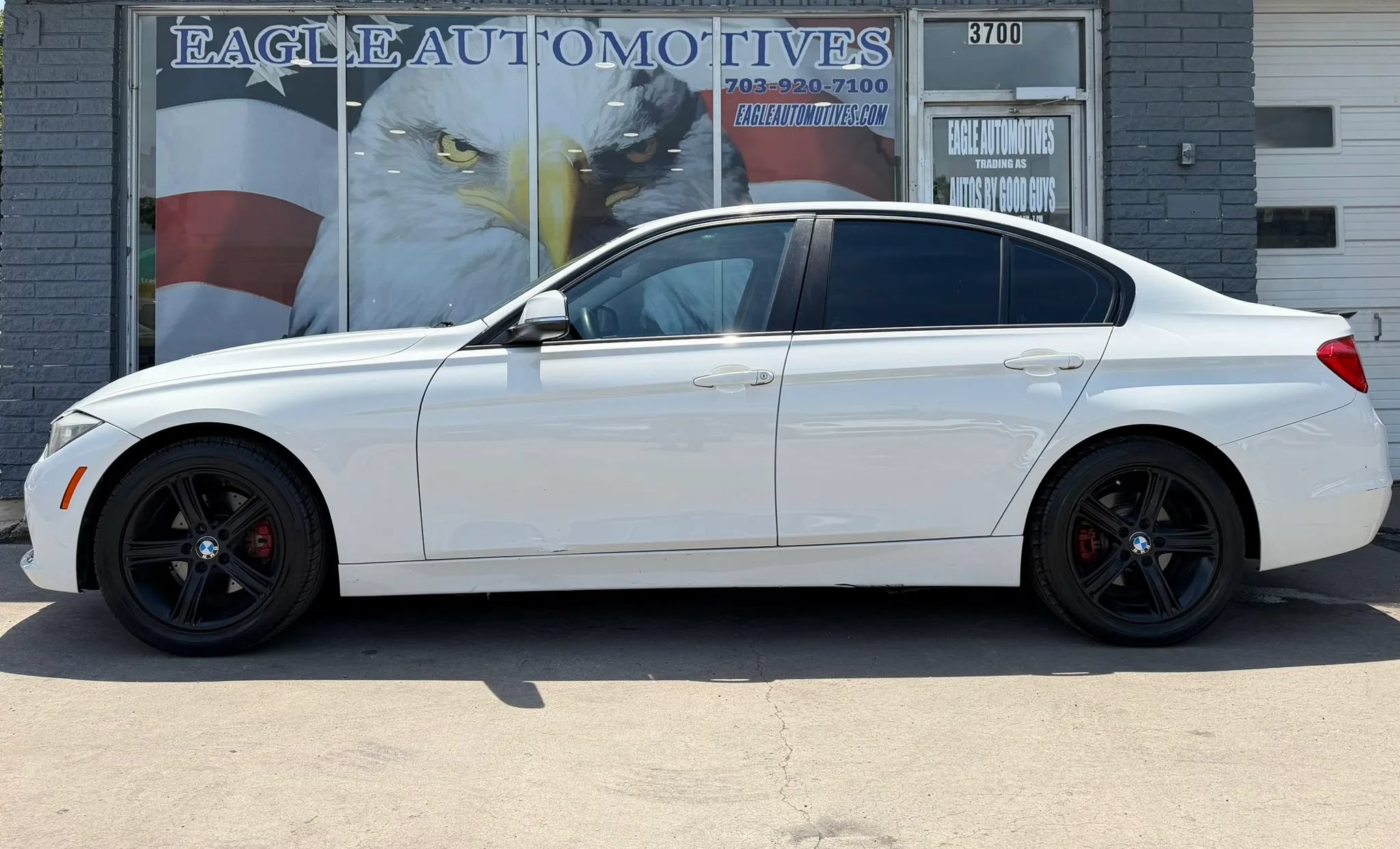 Used 2015 BMW 328i xDrive Sedan AWD/4WD image 6