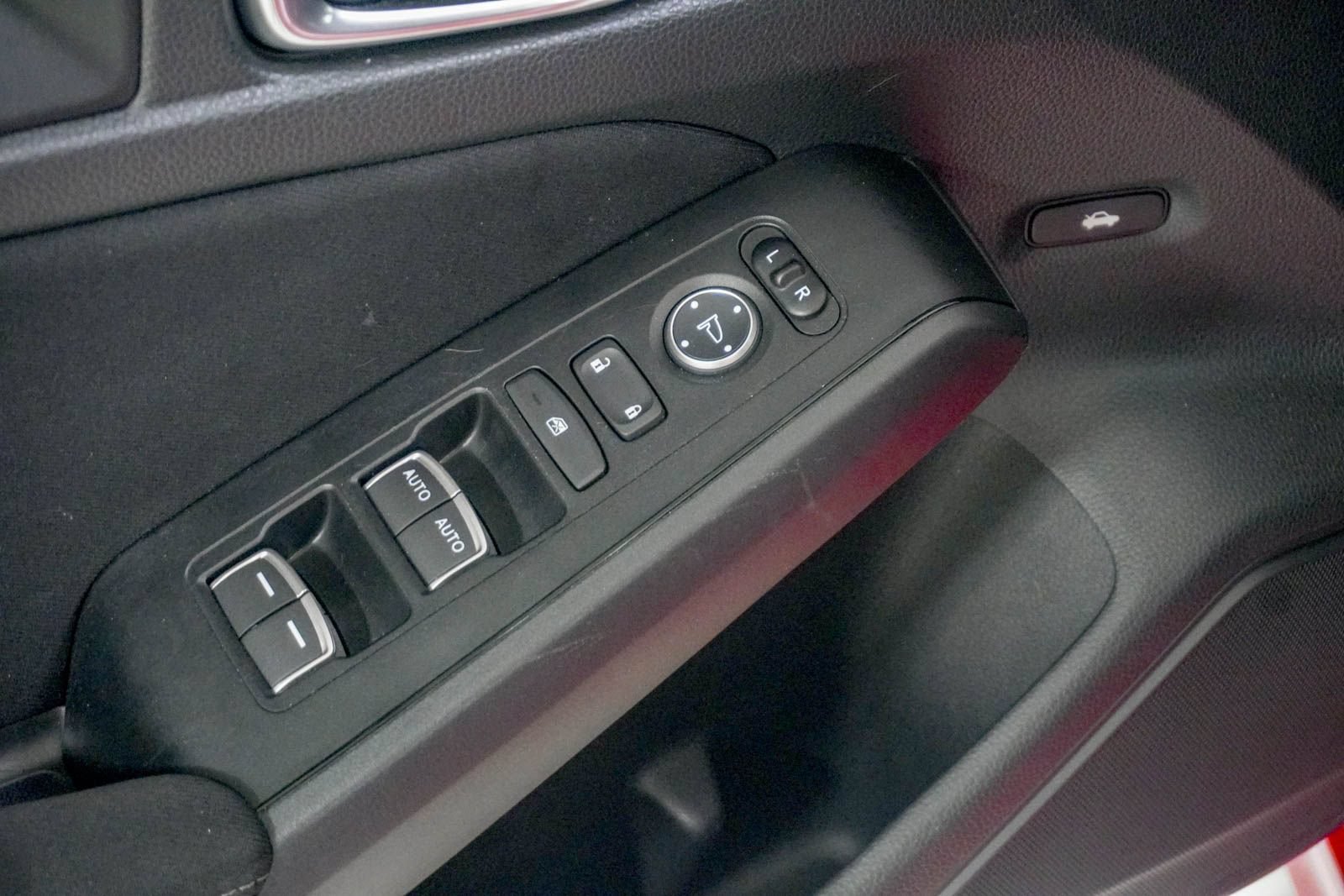 Used 2023 Honda Civic Sport image 16