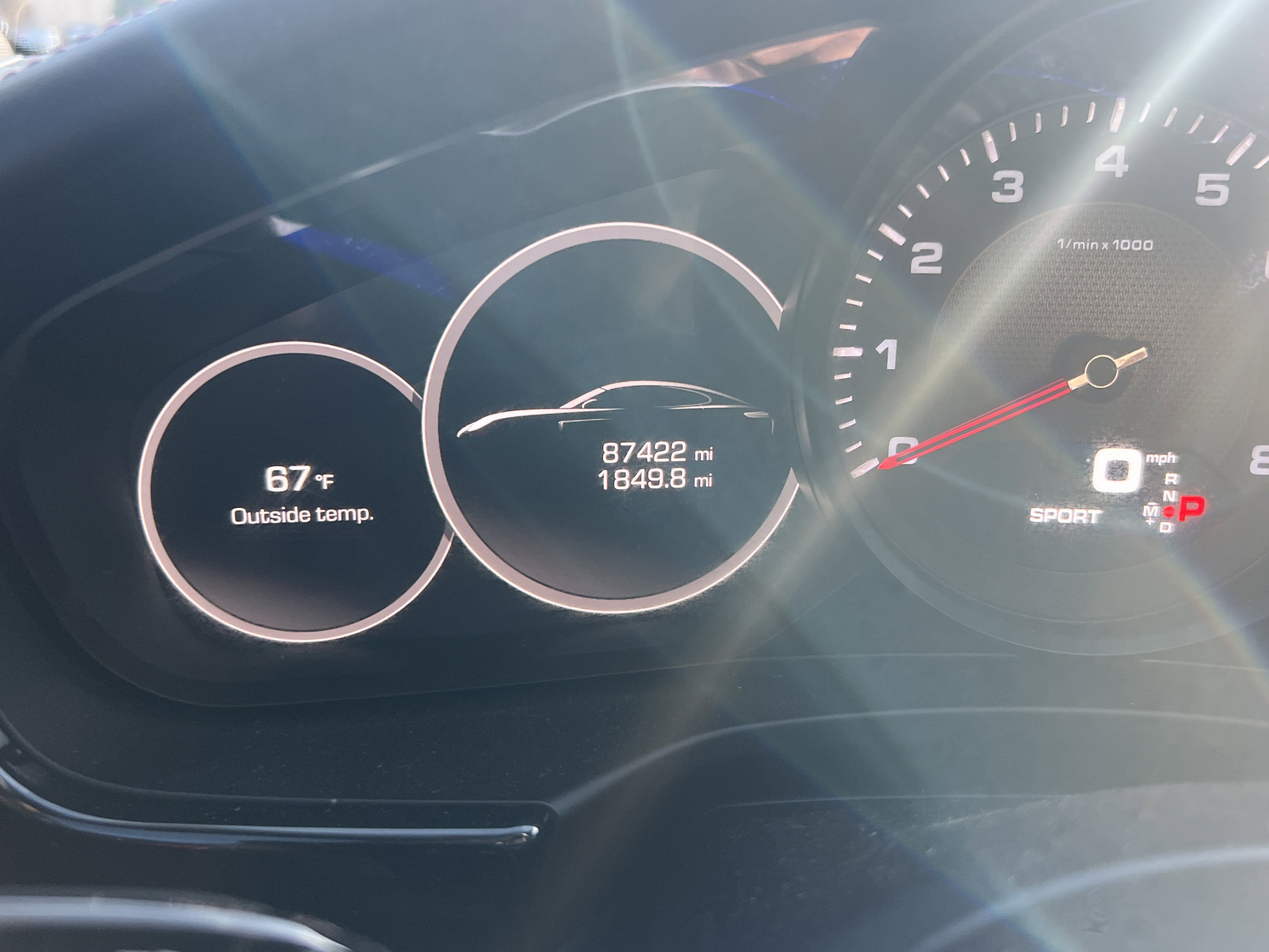 Used 2017 Porsche Panamera 4 image 22