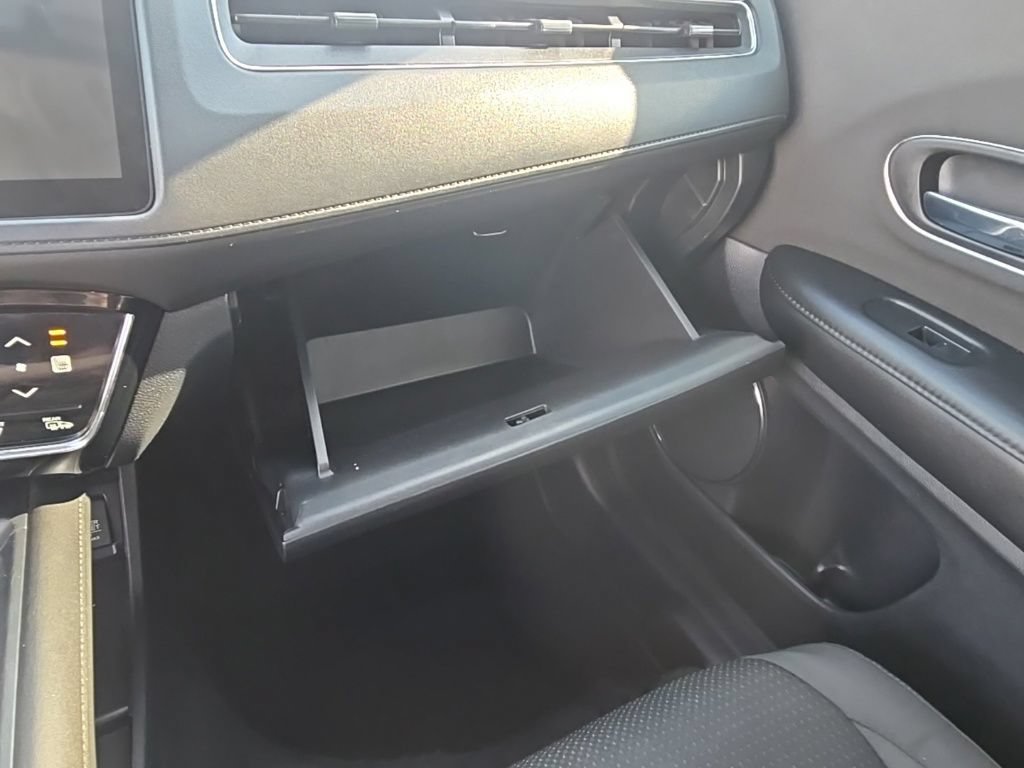 Used 2021 Honda HR-V EX image 21