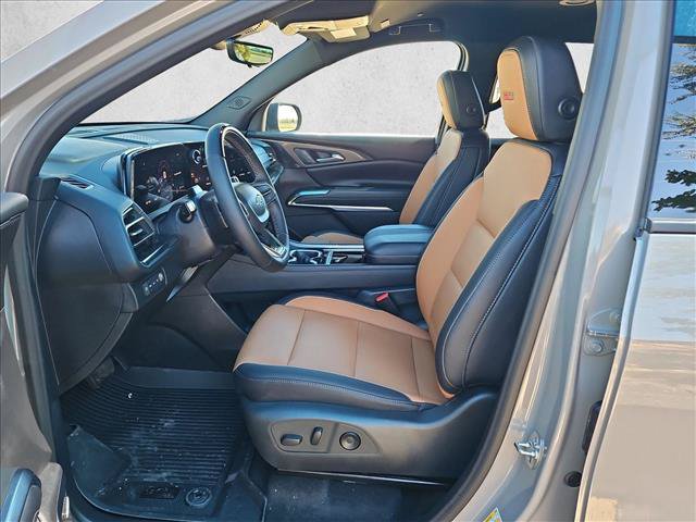 New 2027 Chevrolet Traverse Z71 w/ Enhanced Driving Package AWD/4WD image 4