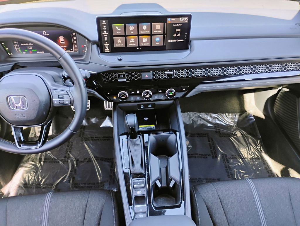 Used 2025 Honda Accord Sport image 15