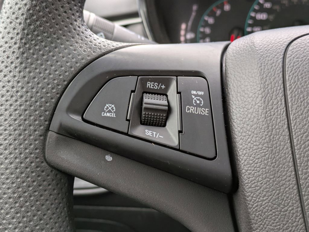 Used 2020 Chevrolet Trax LS w/ Tint and Cruise Package image 31