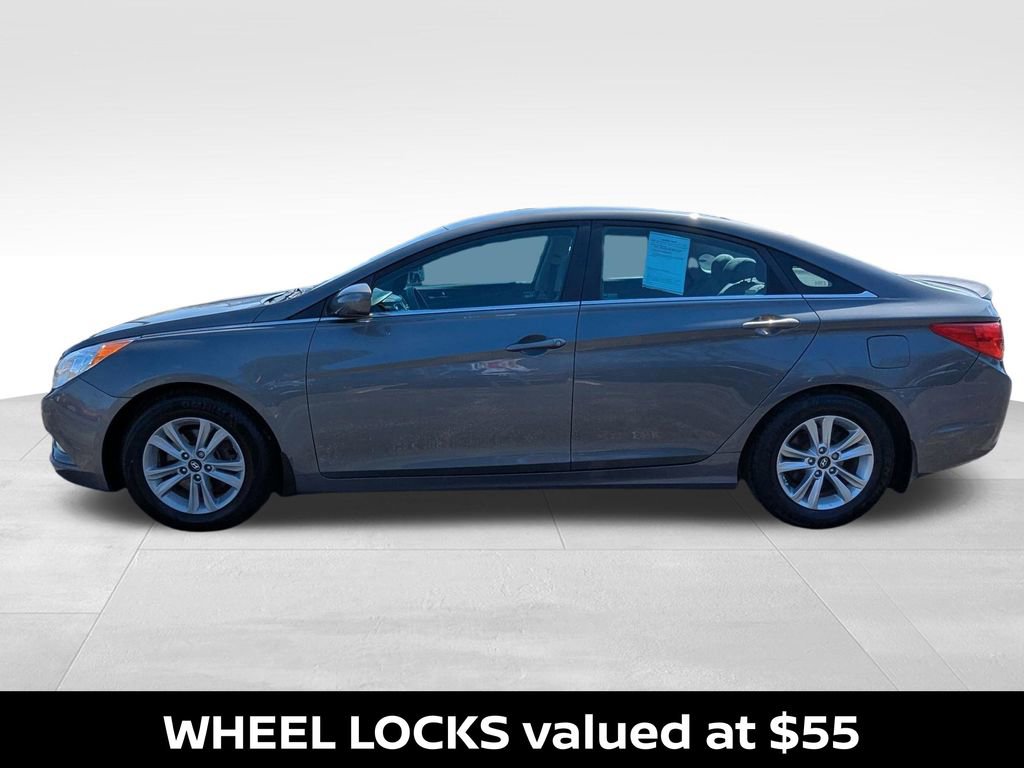 Used 2013 Hyundai Sonata GLS w/ Popular Equipment Pkg image 11