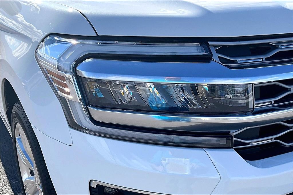 Used 2022 Ford Expedition Platinum image 30