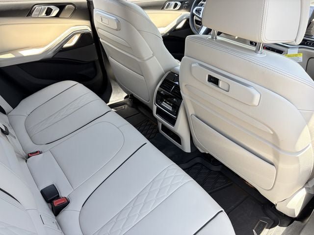 New 2026 BMW X6 xDrive40i w/ Executive Package AWD/4WD image 14