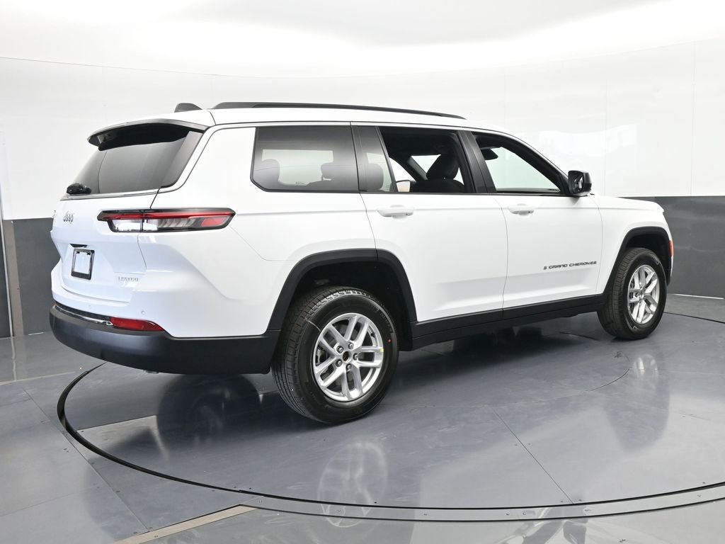 New 2026 Jeep Grand Cherokee L Laredo image 6