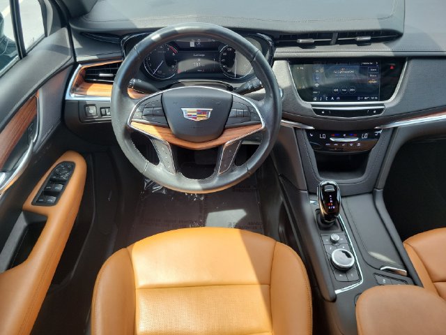 New 2025 Cadillac Escalade ESV Sport w/ Touring Package AWD/4WD image 17