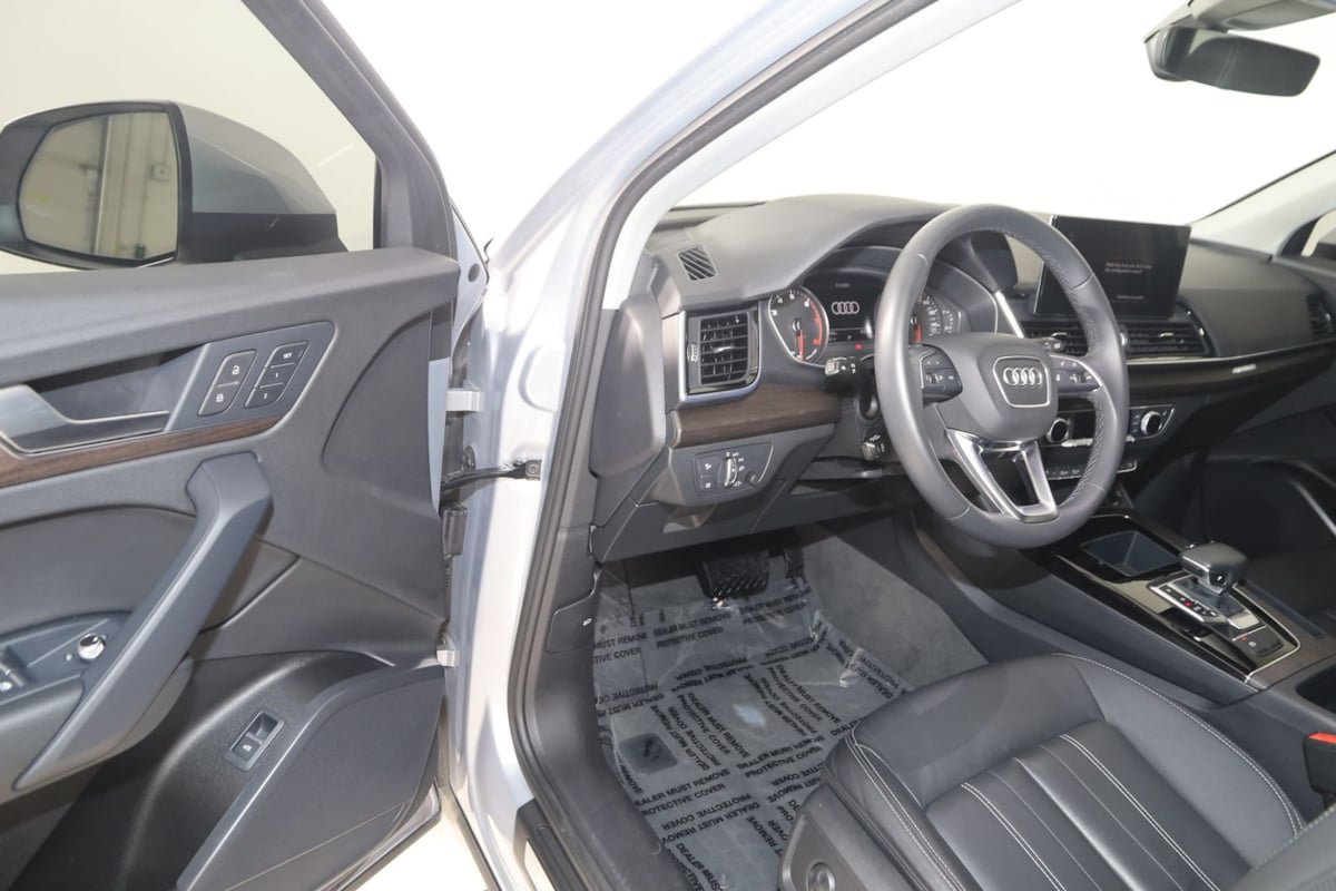 Used 2022 Audi Q5 2.0T Premium AWD/4WD image 42