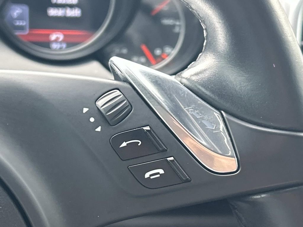 Used 2014 Porsche Cayenne Platinum Edition AWD/4WD image 33