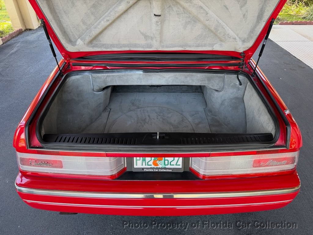 Used 1990 Cadillac Allante FWD image 59
