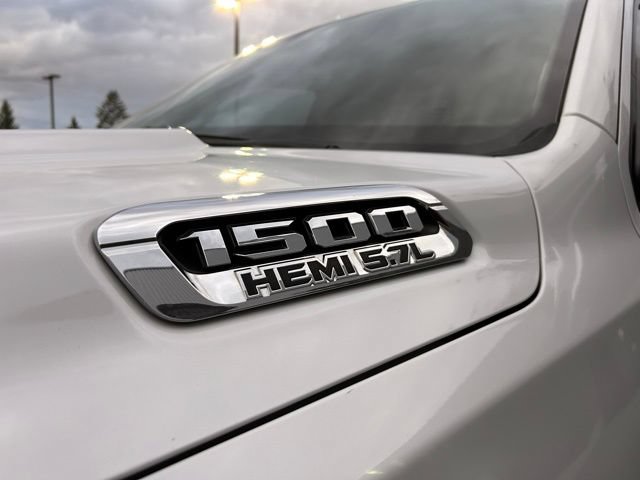 Used 2019 RAM 1500 Laramie AWD/4WD image 10